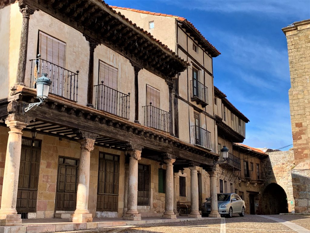 Arco de Arrebatacapas, Atienza