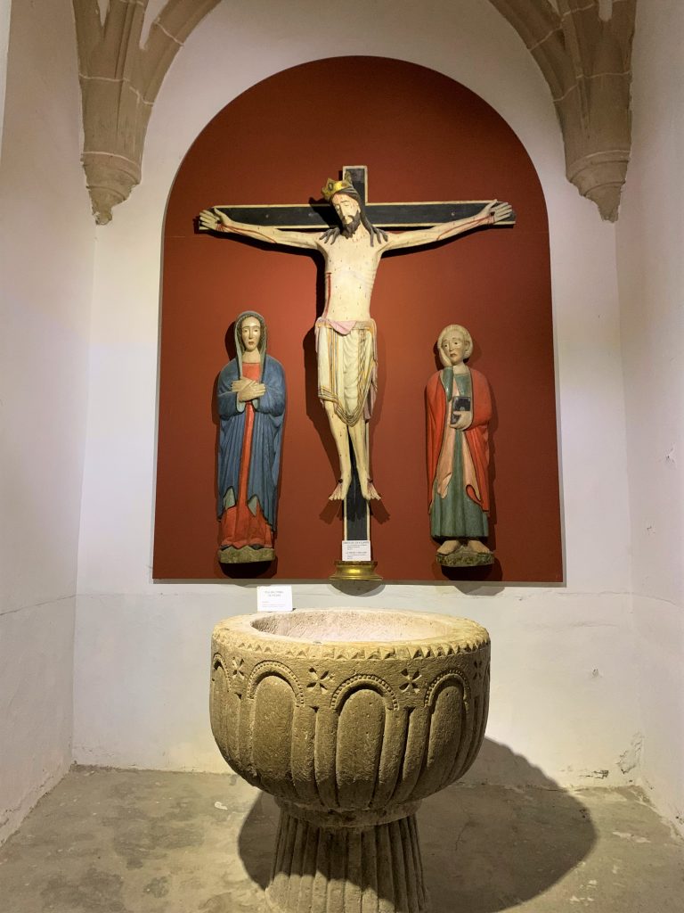 Pila bautismal románica, Iglesia de la Sant¡ísima Trinidad, Atienza