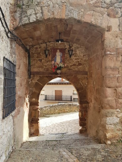 Arco de la Virgen, Atienza