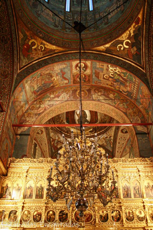 Interior de la Catedral de Bucarest