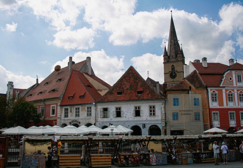 Plaza pequeña en Sibiu