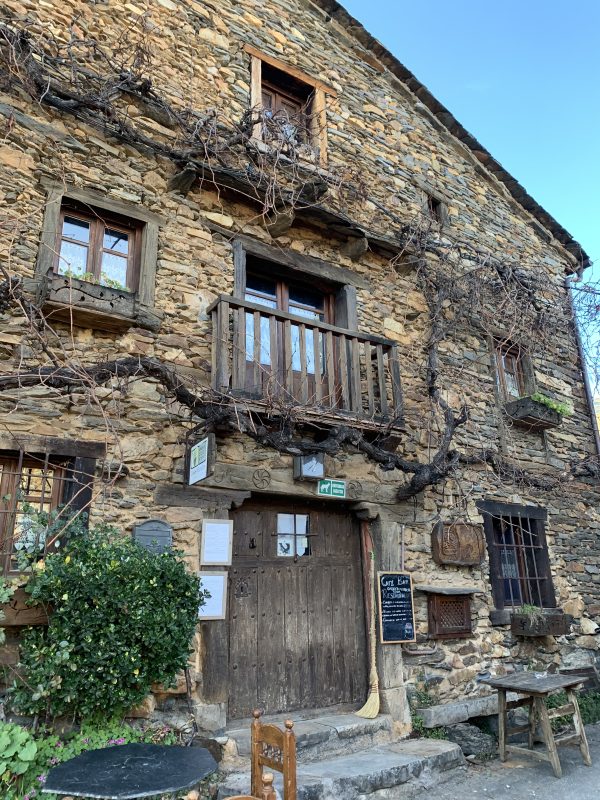 Casas en Valverde de los Arroyos