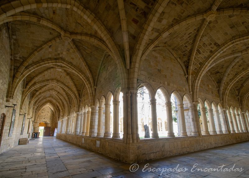 claustro catedral de Santander