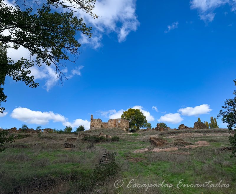 Sacedoncillo pueblo deshabitado