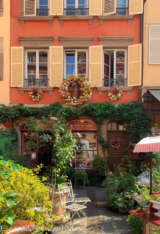 Fachada de restaurante en Estrasburgo