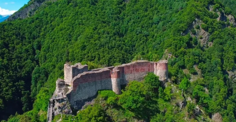 Ruinas castillo de Poenari