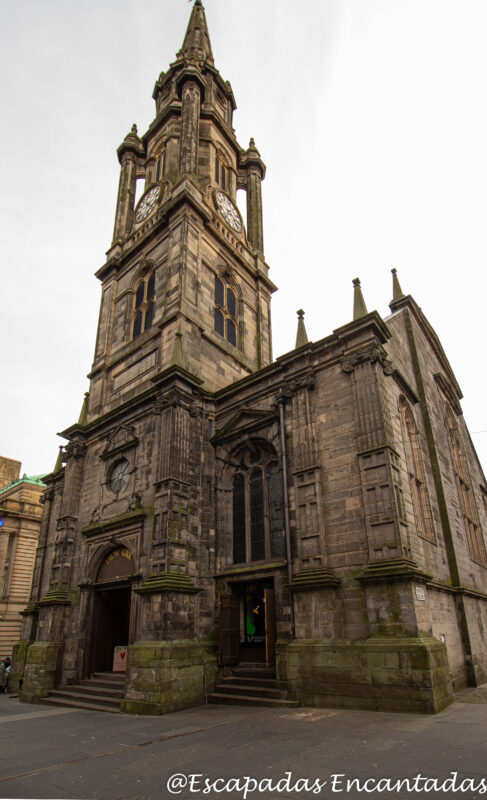 Tron Kirk en la Royal Mile